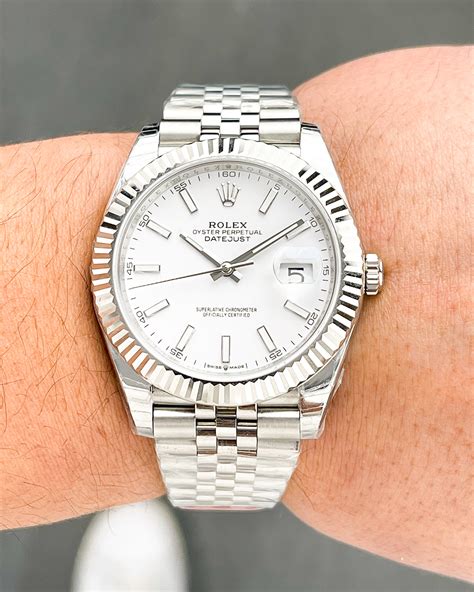 rolex datejust 41 white jubilee.